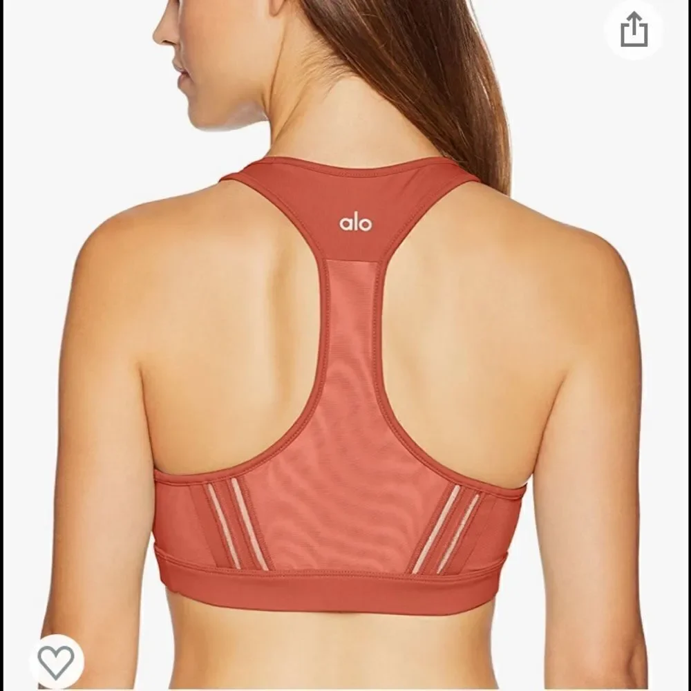 LIKE NEW ALO XS HALF MOON PULLOVER BRA